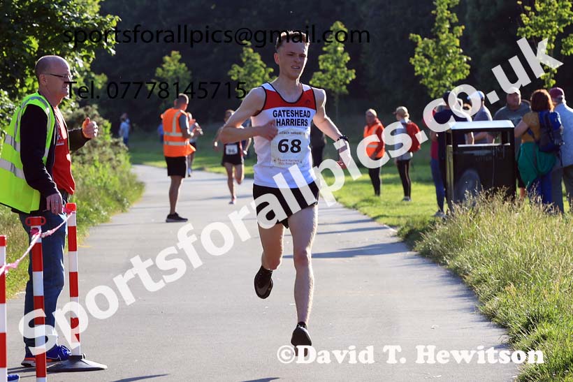 The 2024 Elswick Harriers Newburn River Run, Newcastle upon Tyne.  Photo: David T. Hewitson/Sports for All Pics